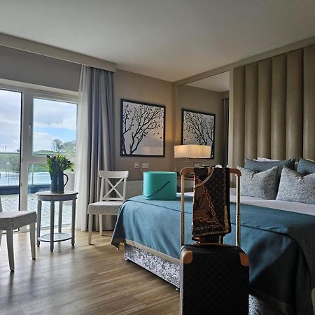 Moycarn Lodge & Marina บัลลินาสโล ภายนอก รูปภาพ